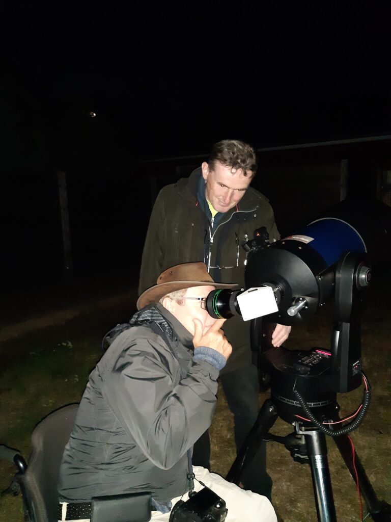 Im Rollstuhl beobachten